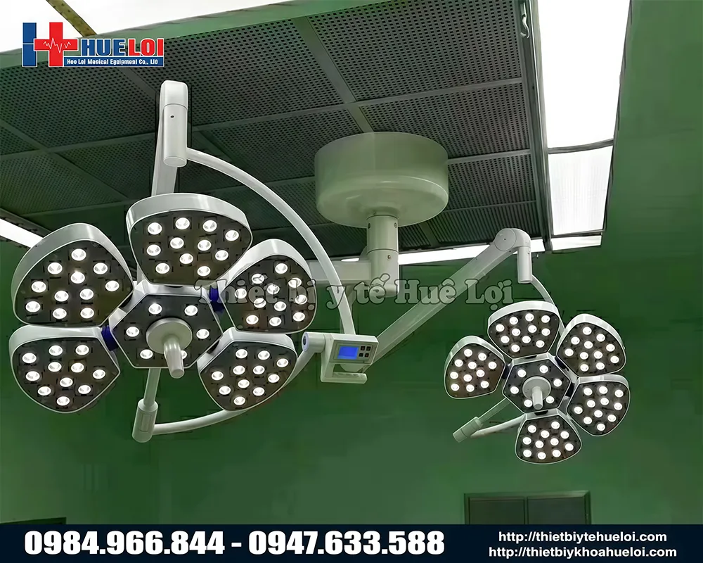 Đèn phẫu thuật treo trần 2 nhánh 5 cánh hoa cao cấp
