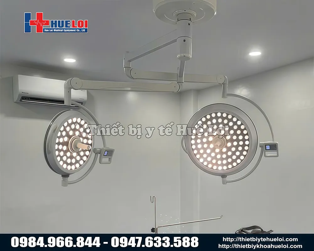 Đèn phẫu thuật treo trần hai nhánh led 700 chuyên dụng cho phòng mổgiá rẻ