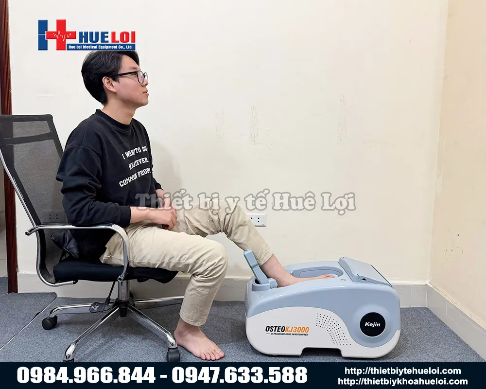 M&aacute;y đo lo&atilde;ng xương g&oacute;t ch&acirc;n bằng s&oacute;ng si&ecirc;u &acirc;m