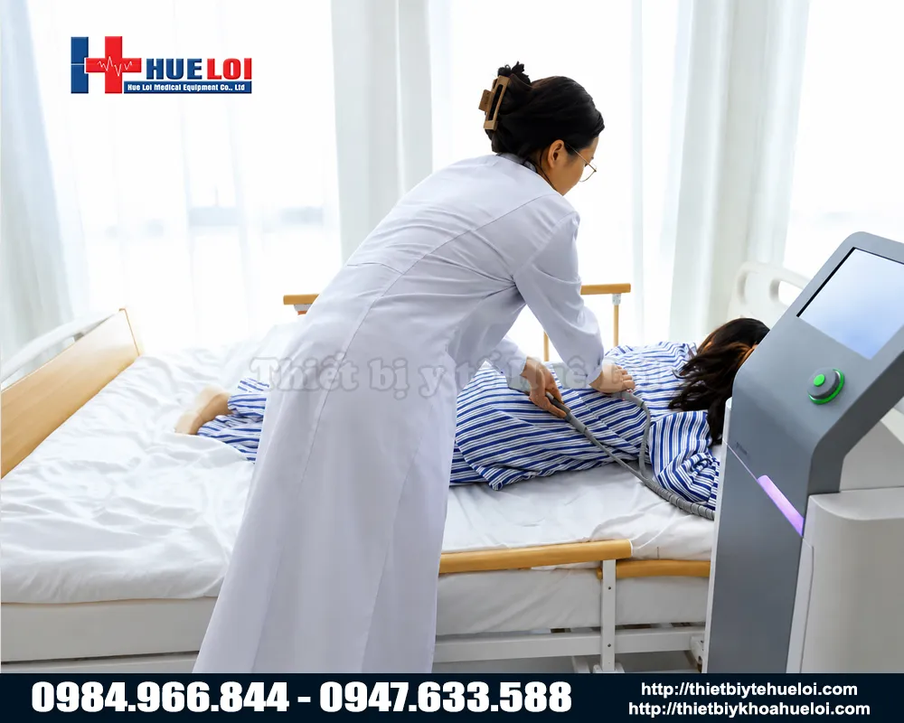 Thiết Bị Điều Trị S&oacute;ng Ngắn Kh&ocirc;ng X&acirc;m Lấn